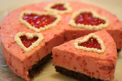草莓蛋糕···