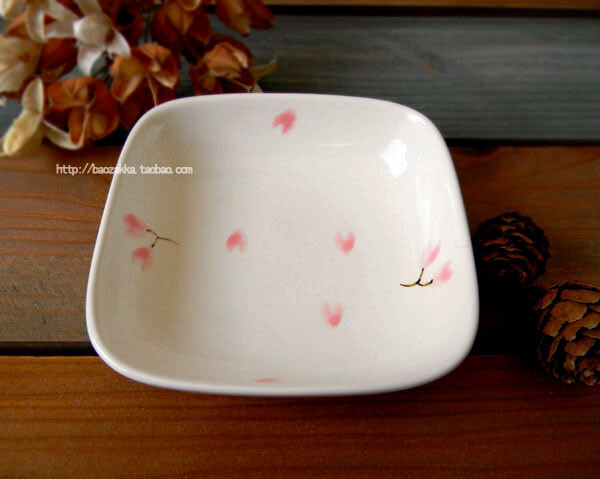 小碟子~樱花的 我喜欢的