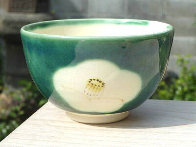 清水焼 侘び助ツバキ 抹茶茶碗