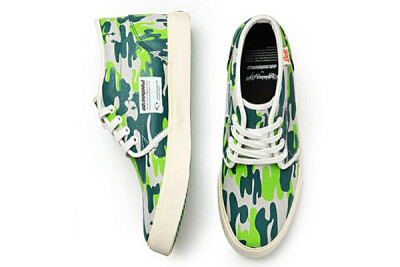 Jun Watanabe x Lightning Bolt Camo Chukkas