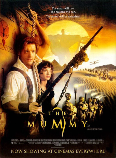 【木乃伊The Mummy】故事大气磅礴，动作表现和特效按那个年代的标准都很强大.亡者之书的串引故事等等，忠实原作。