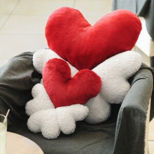  爱  四叶草抱枕