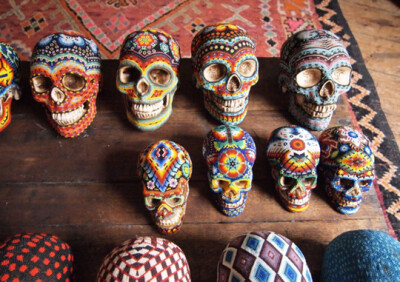 五彩骷髅，Beaded Skulls by Catherine Martin ~