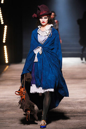 一如既往的Vivienne Westwood