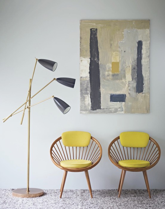 love these chairs...// and the lamp.. love a bit of tri-lamp xx