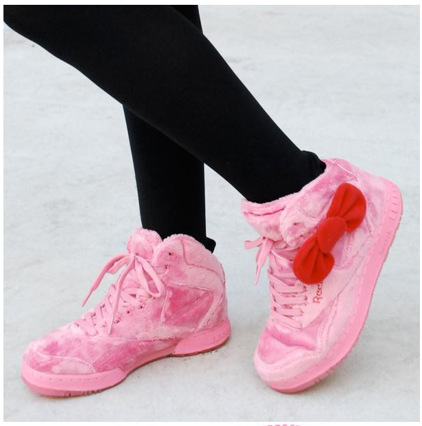 REEBOK X HELLO KITTY 凱蒂貓限量版波鞋