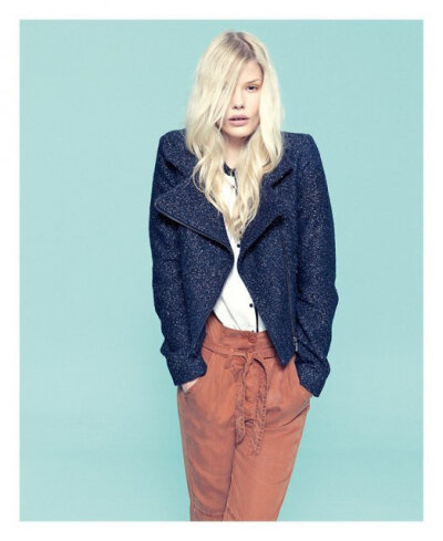 Bershka’s October lookbook——Youthful October