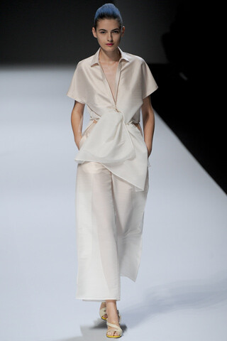 Issey Miyake 2012 S/S RTW 干练