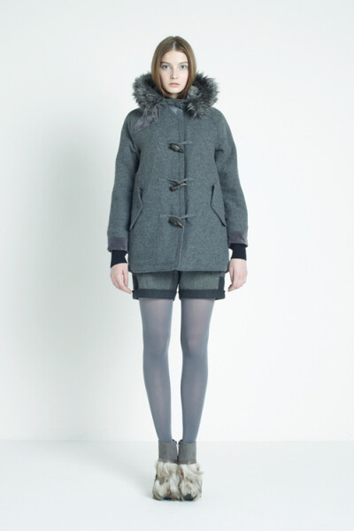 porlar. White Mountaineering 2011A/W