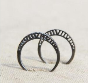 Sliver原创设计 *叹息桥之吻*  黑色纯银情侣对戒  。http://item.taobao.com/item.htm?id=10787435206&_u=maja8enaabc