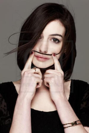 Anne Hathaway