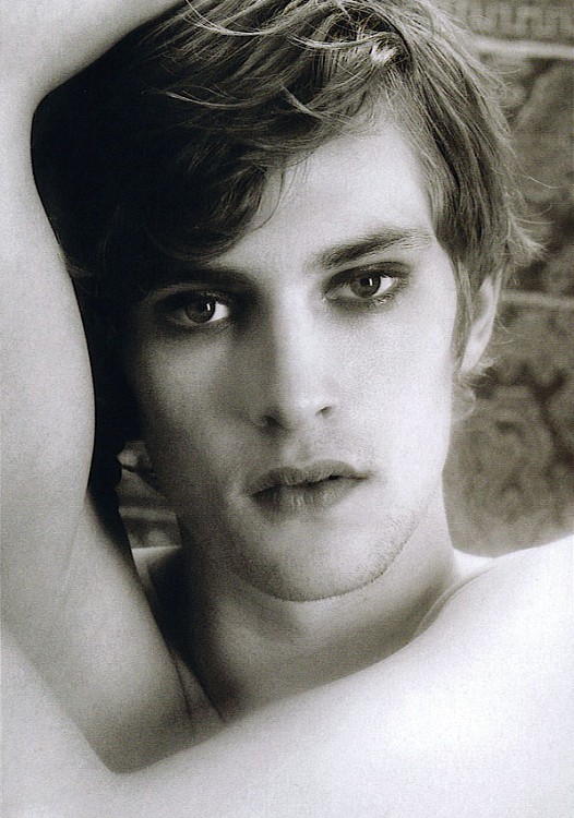 Mathias Lauridsen 太美了这张！！！！！！！！！！