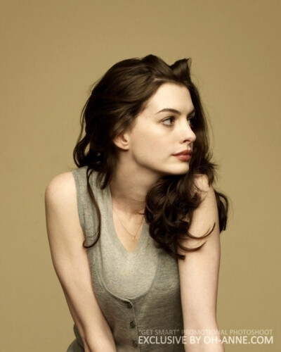 Anne Hathaway