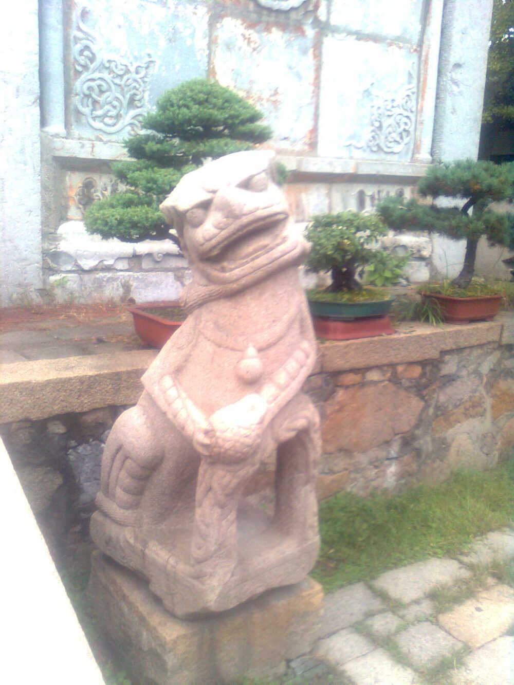 好得瑟的石狮啊