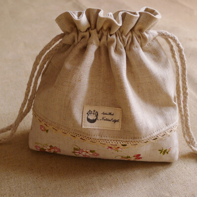 淡雅的森系包包