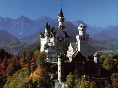 德国 Neuschwanstein Castle 世界15座最壮观的城堡第八位