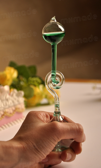 测试爱情的温度计~ http://item.taobao.com/item.htm?id=13449444621&