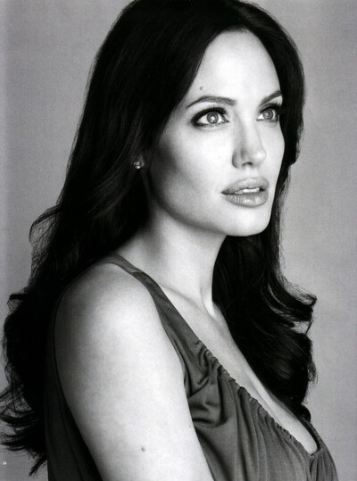 安吉丽娜·朱莉 Angelina Jolie