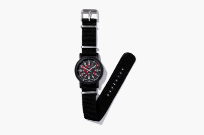 SWAGGER x Timex 12th Anniversary Watch。喜欢布带的手表。