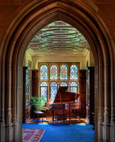 The music room (another angle, ceiling details) - Lawrence Mansion at Hartwood Acres, Pittsburgh