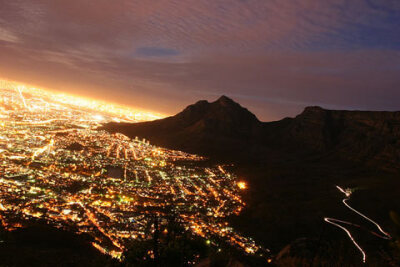 图为南非桌山美景
