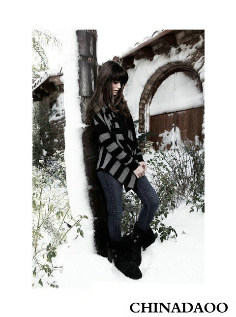 《360 Sweater》2011-2012秋冬女装毛衣广告画册
