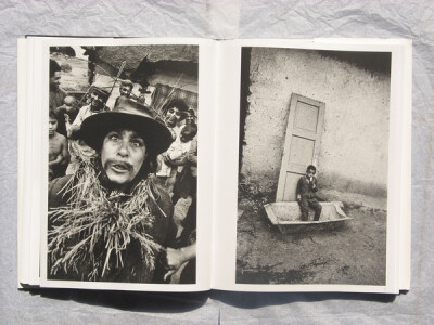 左：斯洛伐克，1967；右：斯洛伐克，1966。