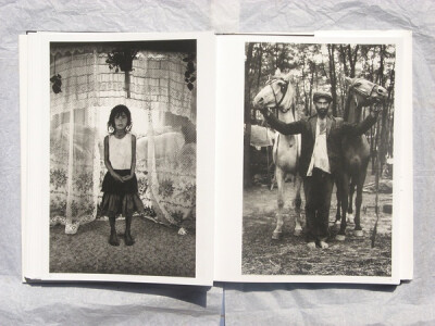 左：法国，1970；右：罗马尼亚，1968。