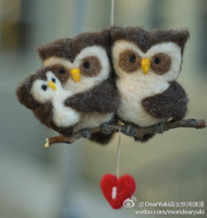 owl【owl city】一家人の幸福，可爱的羊毛毡手作猫头鹰一家。