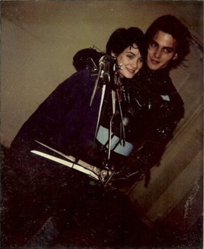 Winona Ryder and Johnny Depp on the set of Edward Scissorhands