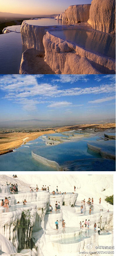 【土耳其“棉花堡”温泉（Pamukkale, Denizli, Turkey ）】耳其棉花堡的神奇泉水流过钙化地貌，形成一层层天堂阶梯般的纯白水岸，远看犹如大朵大朵的雪白棉花，仰卧其中，你一定会悠闲逍遥地“不知身在何处”