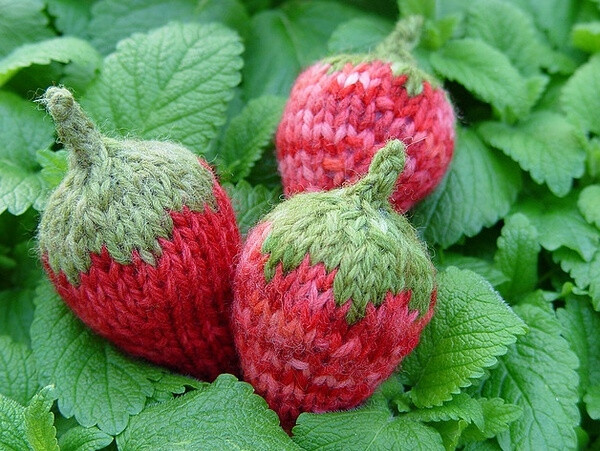 mi。温暖的草莓。