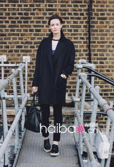 挪威时尚博主Hedvig Opshaug