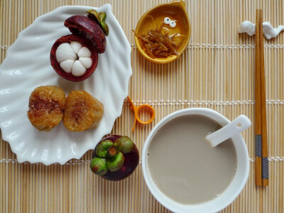 糯米饭团+黑豆浆