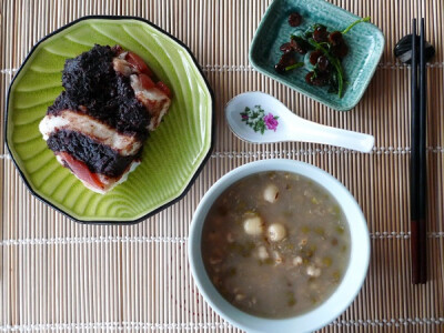 豆沙年糕+薏米莲子绿豆粥