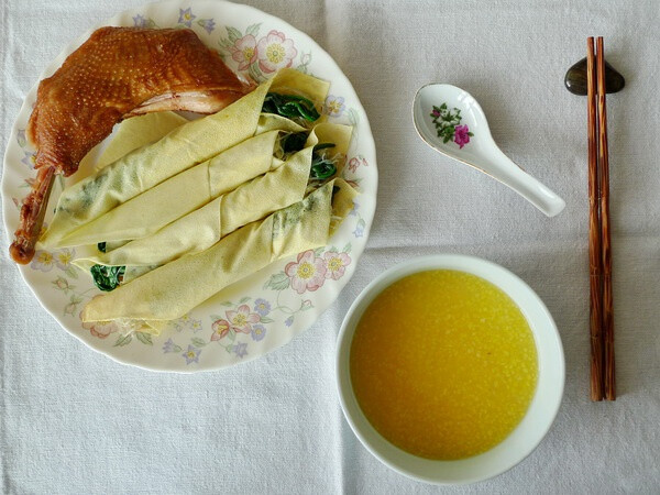 德州扒鸡+山东煎饼卷菠菜粉丝+玉米糁儿粥