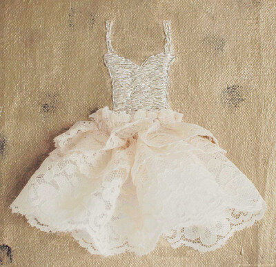 mi。美美的蕾丝小裙子。