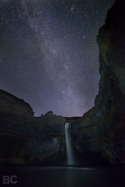  变化莫测的星空，我为你着迷。