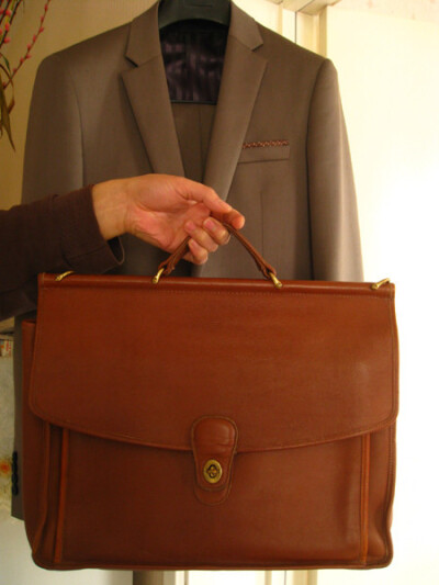 Gentleman*Coach~vintage牛皮包~复古包~电脑包~单肩斜挎包*