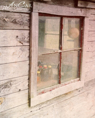 AnCarPhotography-Farm stand window.