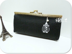 简洁口金包http://item.taobao.com/item.htm?id=12995798067&