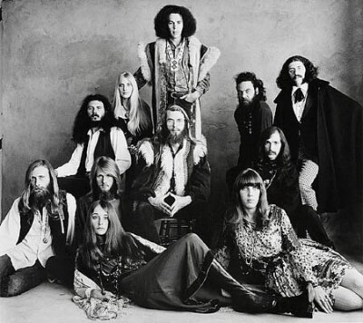 旧金山1967，第一批嬉皮士部落村的成员们