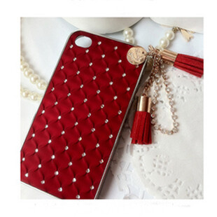 bling舞曲°日系耀眼红菱格纹镶钻iphone case、http://item.taobao.com/item.htm?id=13141754390&_u=ubn9duae533