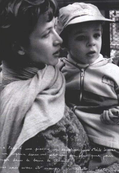 苏菲玛索和她的儿子