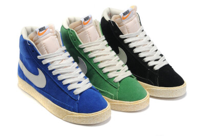 NIKE Blazer WMNS COURT LOW 女子系列