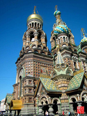 白日里的感觉更美。滴血大教堂。