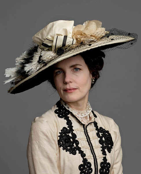 Elizabeth McGovern