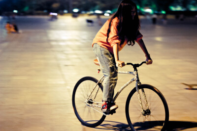 Fixed Gear 女車手 錚玄