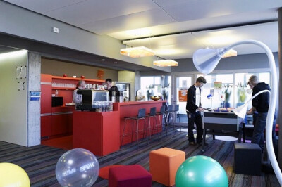 google office（下午茶时间到了）