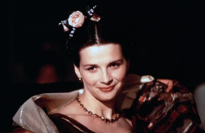 1995年，朱丽叶主演了法国影史上耗资最贵的影片《屋顶上的轻骑兵》，再次获得恺撒奖提名。